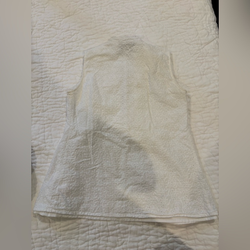 Kiel James Patrick White Eyelet Sleeveless Top - Picture 6 of 7
